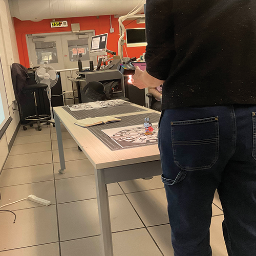 Another angle of the demonstration for scanning. I was surprised by how much angles and time you needed to take with scanning a single object, especially because it was so small.